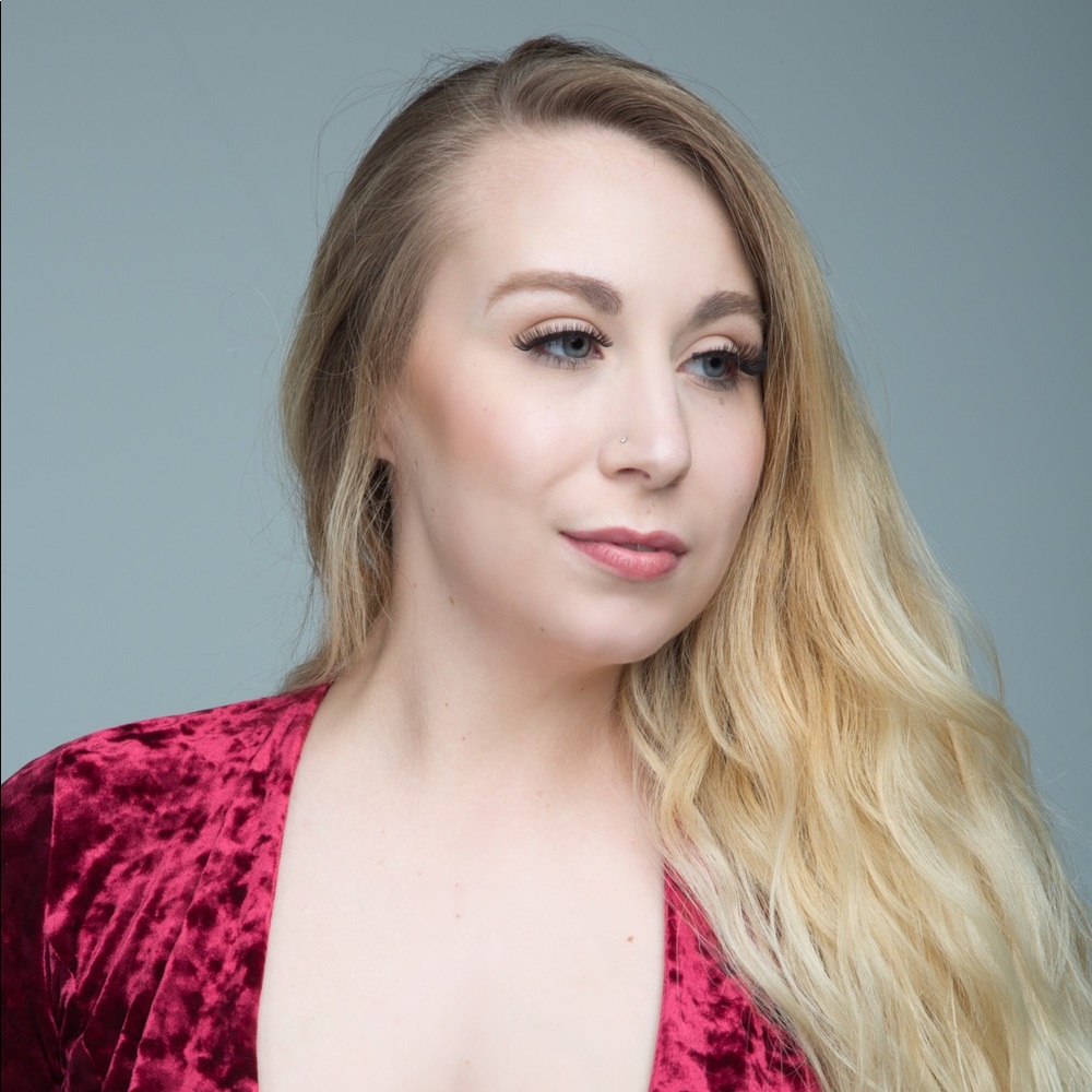 Meet your Posher, Taylor